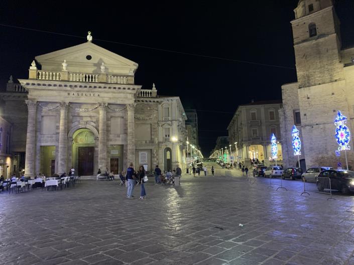 Image No.21-3 Bed Property for sale