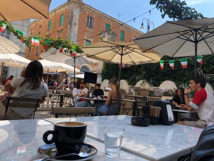 Image No.19-3 Bed Property for sale