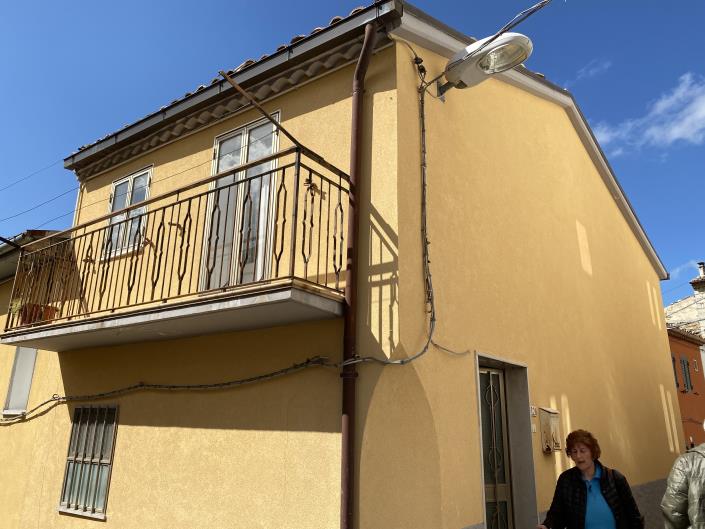 Image No.3-2 Bed Village House for sale