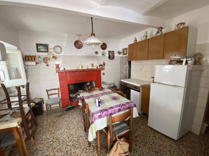 Image No.8-2 Bed Village House for sale