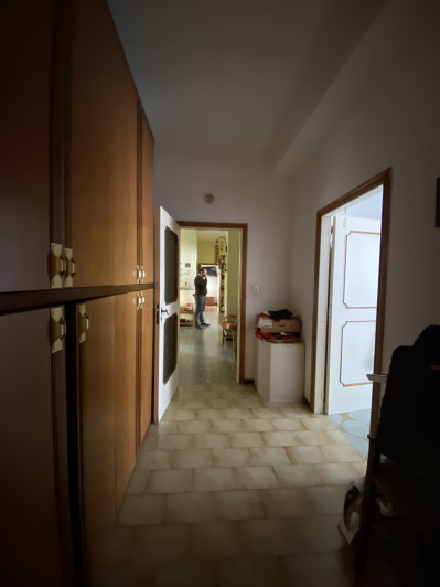 Image No.18-3 Bed Apartment for sale