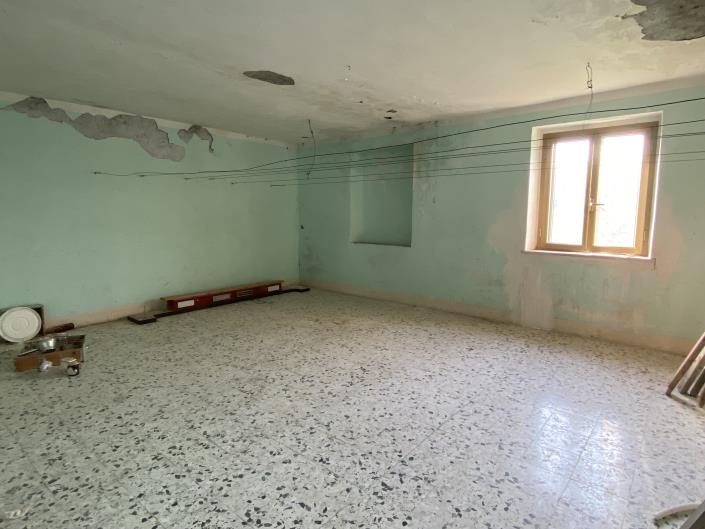 Image No.23-4 Bed Country House for sale