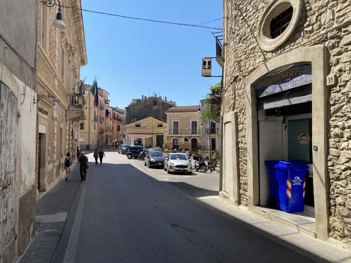 Image No.53-1 Bed Apartment for sale