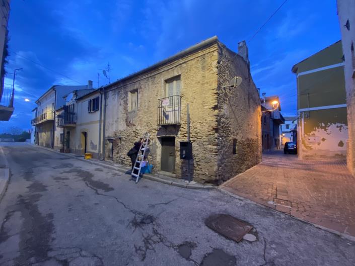 Image No.25-2 Bed Village House for sale