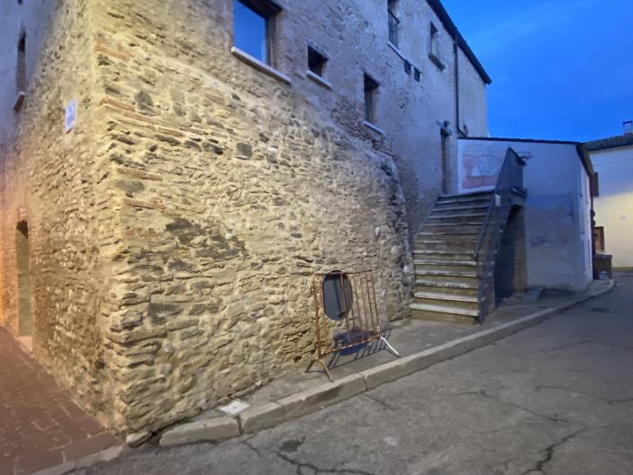 Image No.31-2 Bed Village House for sale