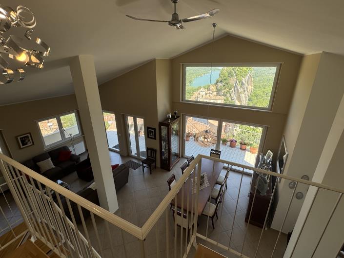 Image No.20-5 Bed Villa / Detached for sale