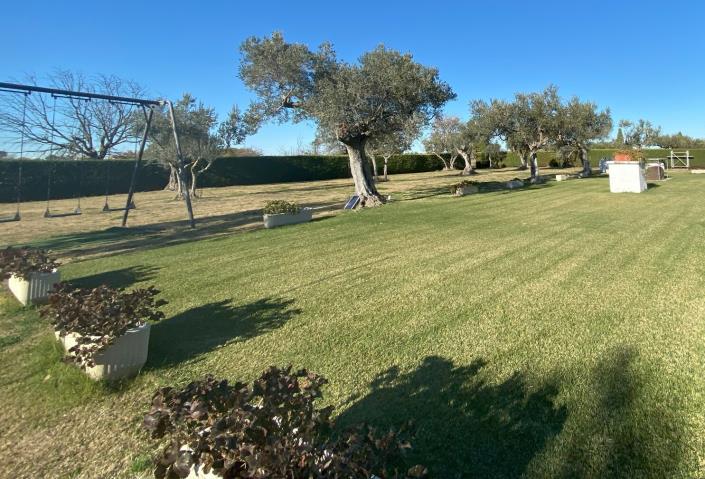 Image No.21-2 Bed Villa / Detached for sale