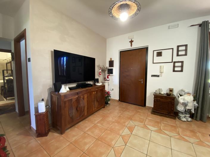 Image No.44-2 Bed Villa / Detached for sale