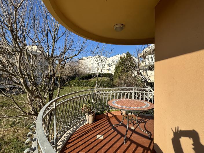 Image No.21-2 Bed Apartment for sale