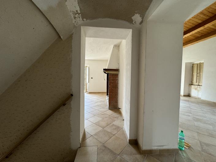 Image No.34-3 Bed Country House for sale