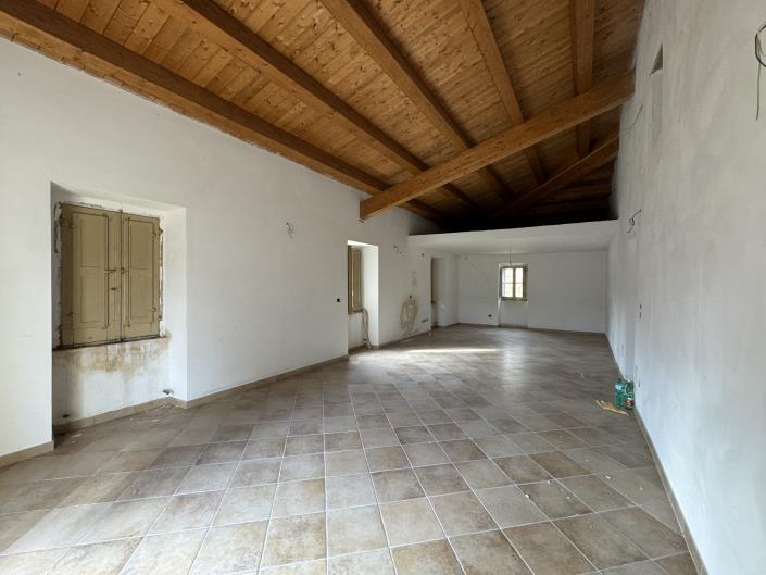 Image No.7-3 Bed Country House for sale