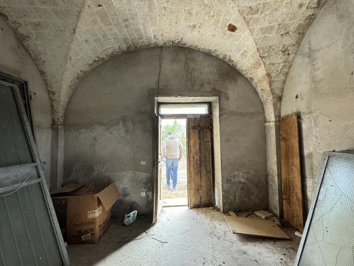 Image No.54-3 Bed Country House for sale