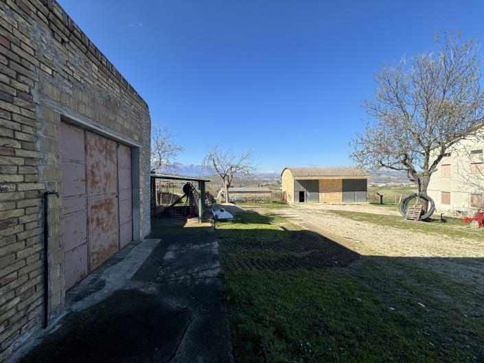 Image No.49-6 Bed Farmhouse for sale