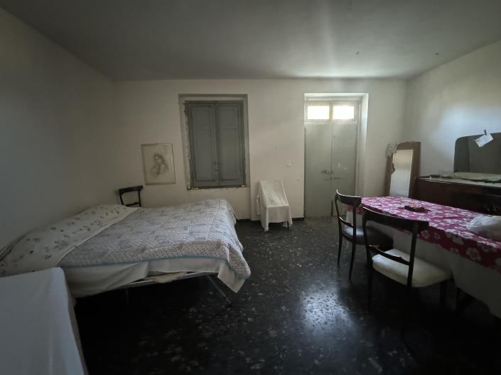 Image No.16-3 Bed House for sale