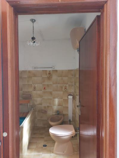 Image No.34-4 Bed Townhouse for sale