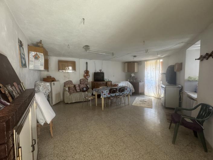 Image No.11-2 Bed Townhouse for sale