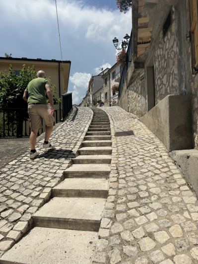 Image No.49-2 Bed Townhouse for sale