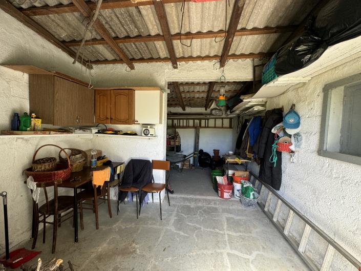 Image No.4-Studio for sale