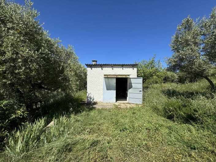 Image No.28-Studio for sale