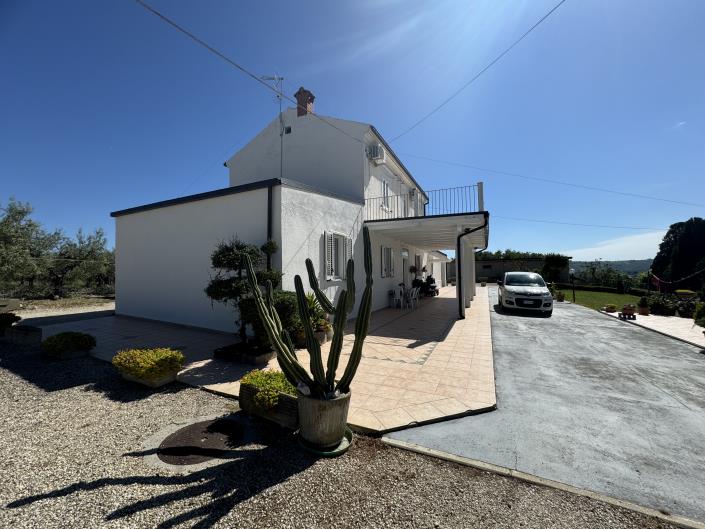 Image No.4-3 Bed Villa / Detached for sale