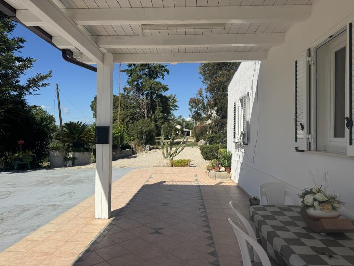 Image No.19-3 Bed Villa / Detached for sale