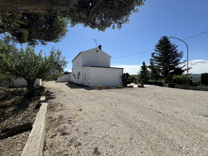 Image No.36-3 Bed Villa / Detached for sale