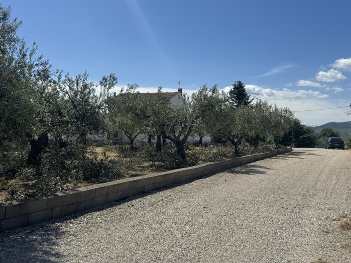 Image No.39-3 Bed Villa / Detached for sale