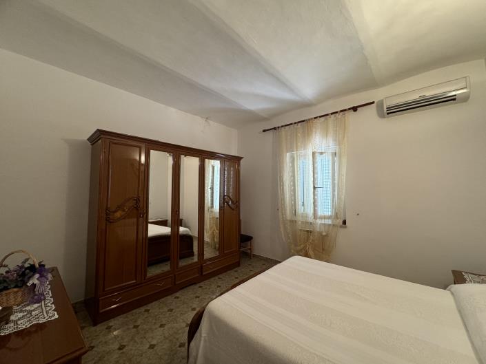 Image No.59-3 Bed Villa / Detached for sale