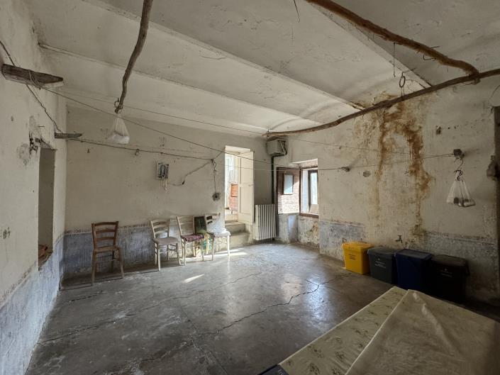 Image No.16-2 Bed House for sale