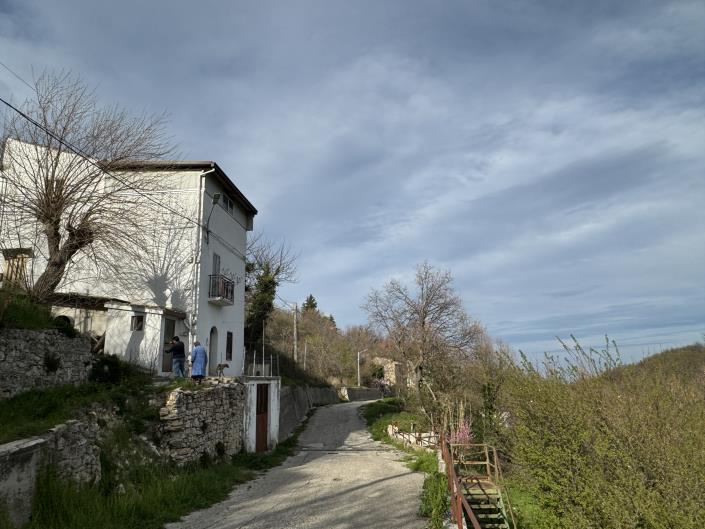 Image No.48-2 Bed House for sale