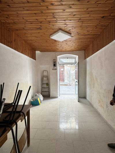 Image No.6-2 Bed Townhouse for sale