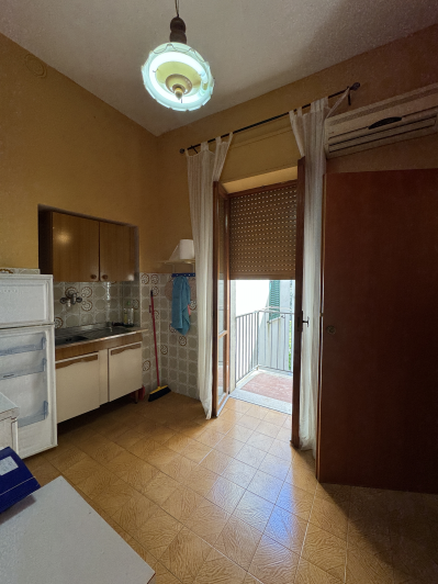 Image No.11-2 Bed Townhouse for sale