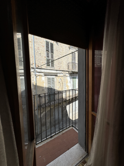 Image No.32-2 Bed Townhouse for sale