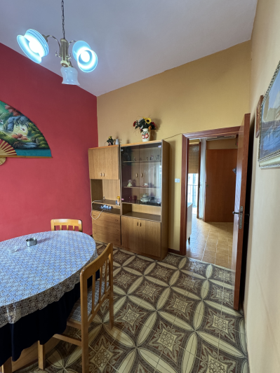 Image No.26-2 Bed Townhouse for sale