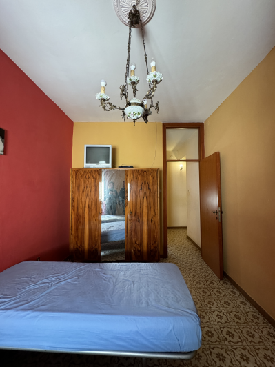 Image No.29-2 Bed Townhouse for sale