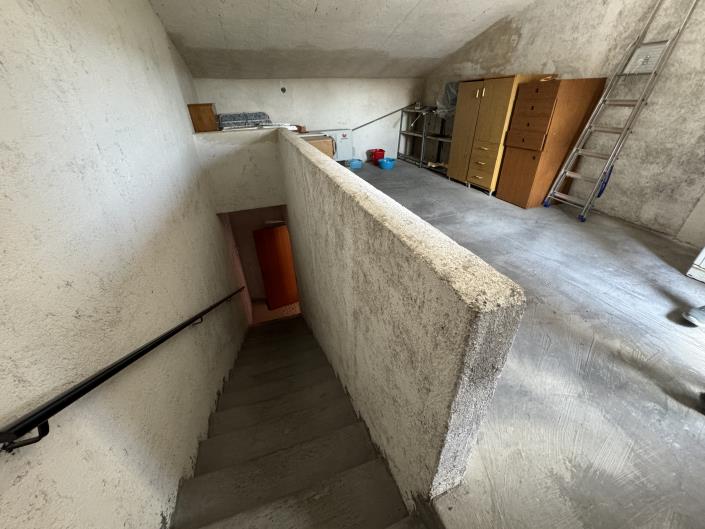 Image No.39-2 Bed Townhouse for sale