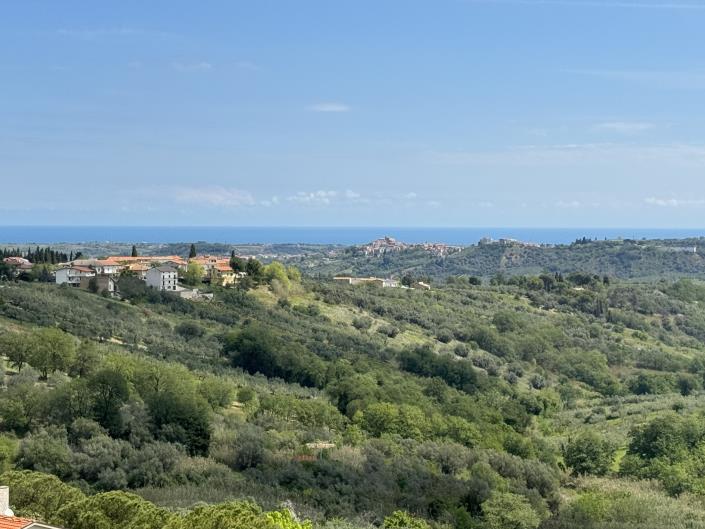 Image No.46-2 Bed Townhouse for sale