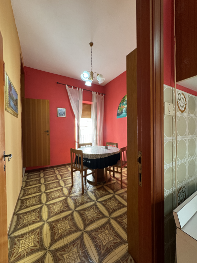 Image No.25-2 Bed Townhouse for sale