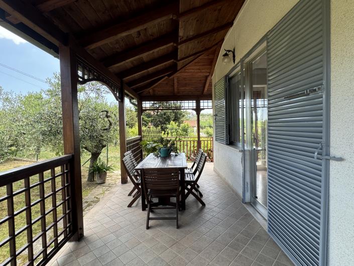 Image No.40-6 Bed Villa for sale