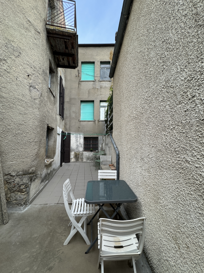 Image No.26-1 Bed Townhouse for sale