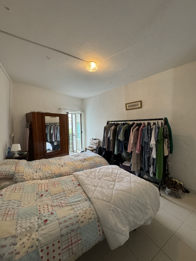 Image No.15-1 Bed Townhouse for sale