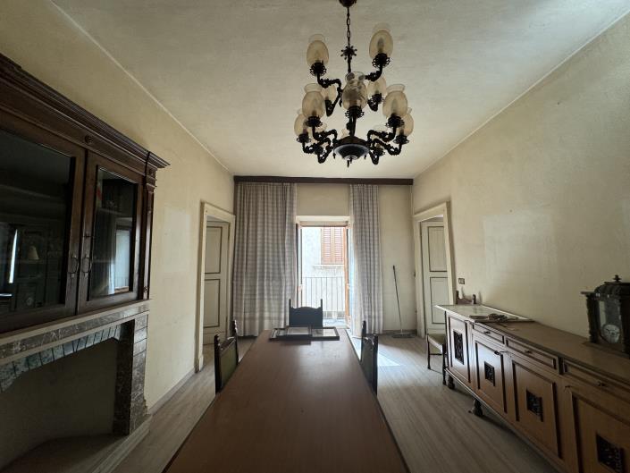 Image No.7-4 Bed Townhouse for sale