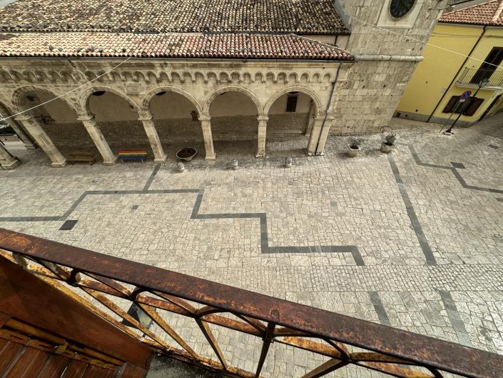 Image No.21-4 Bed Townhouse for sale