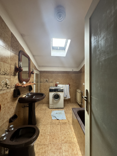 Image No.35-4 Bed Townhouse for sale