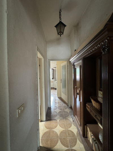 Image No.28-4 Bed Townhouse for sale