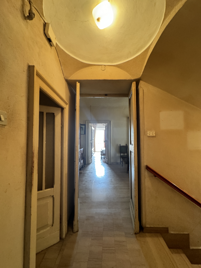 Image No.26-4 Bed Townhouse for sale