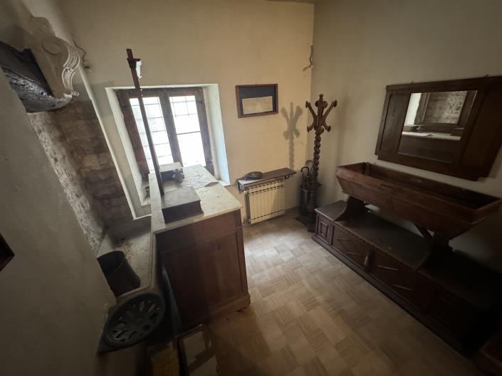 Image No.33-4 Bed Townhouse for sale