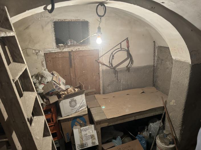 Image No.44-4 Bed Townhouse for sale