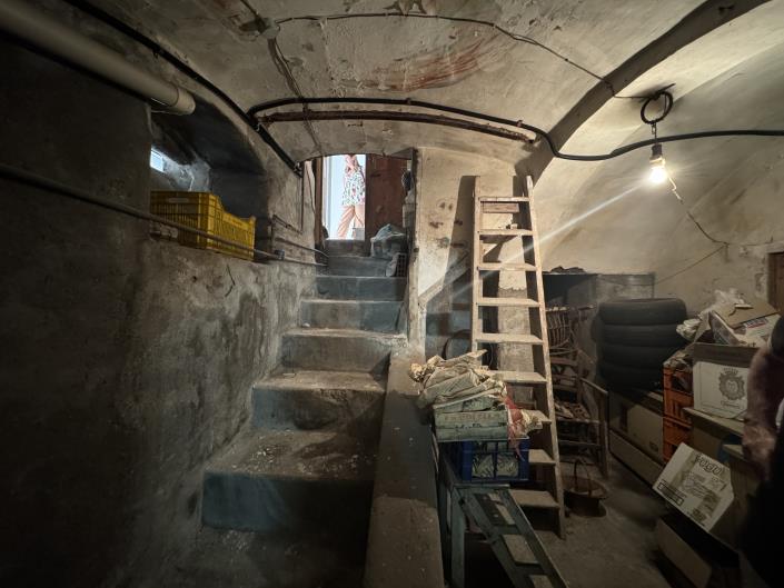 Image No.48-4 Bed Townhouse for sale