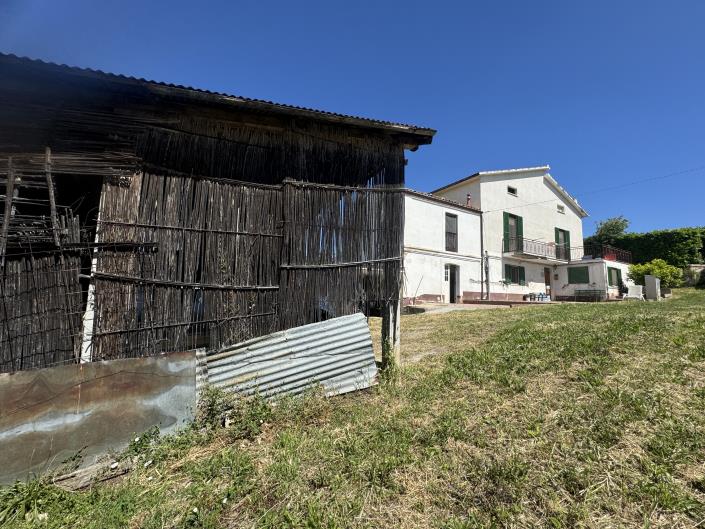 Image No.57-3 Bed Farmhouse for sale